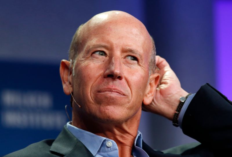 &copy; Reuters. Barry Sternlicht speaks at the 2014 Milken Institute Global Conference in Beverly Hills