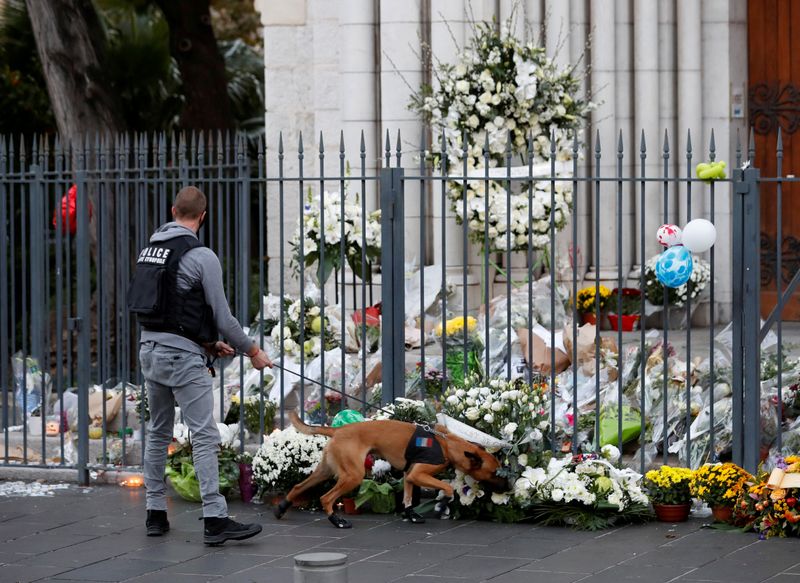 &copy; Reuters. FILE PHOTO: Nice mourns after deadly knife attack