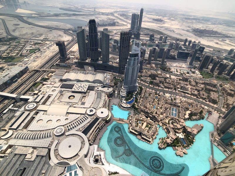 &copy; Reuters. FILE PHOTO: General view of Dubai from Burj Khalifa in Dubai