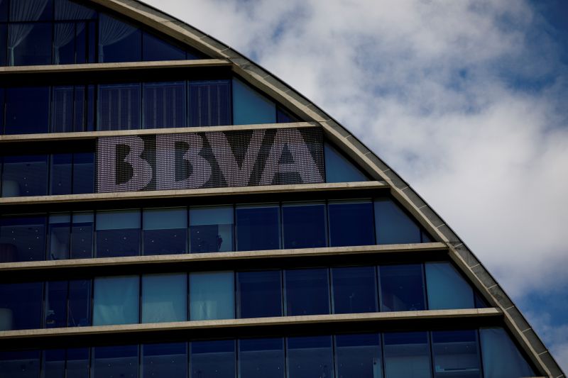 © Reuters. FILE PHOTO: The headquarters of the Spanish bank BBVA are seen in Madrid