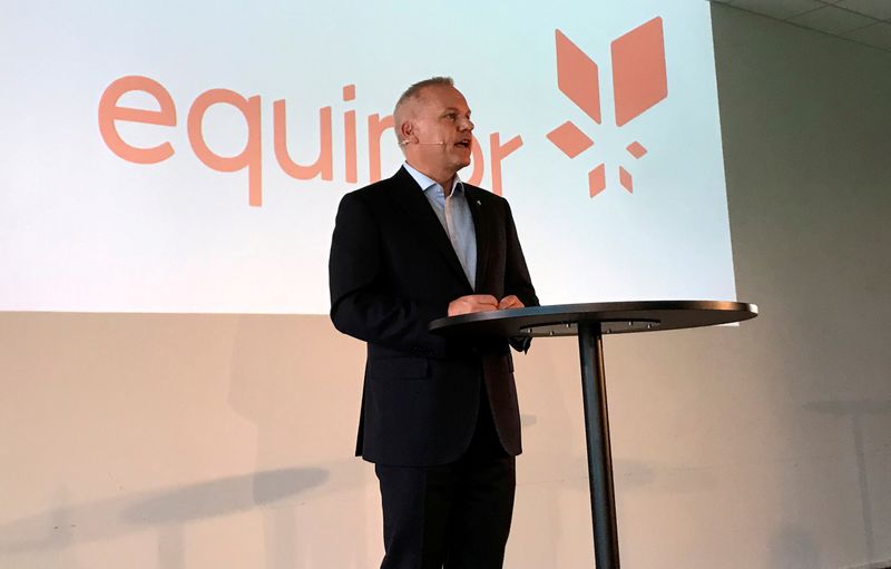 © Reuters. FILE PHOTO: Opedal, new CEO of Norwegian oil firm Equinor, speaks at news conference in Fornebu