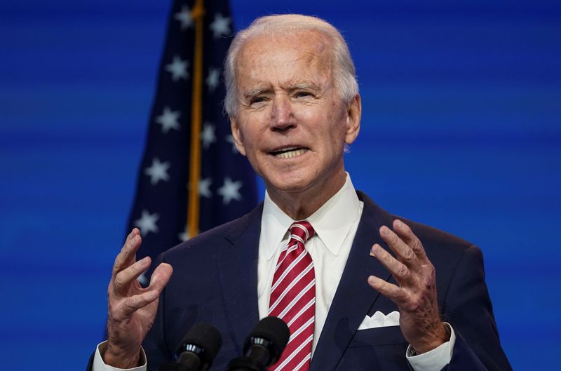 &copy; Reuters. U.S. President-elect Joe Biden speaks about the U.S. economy after a briefing in Wilmington, Delaware