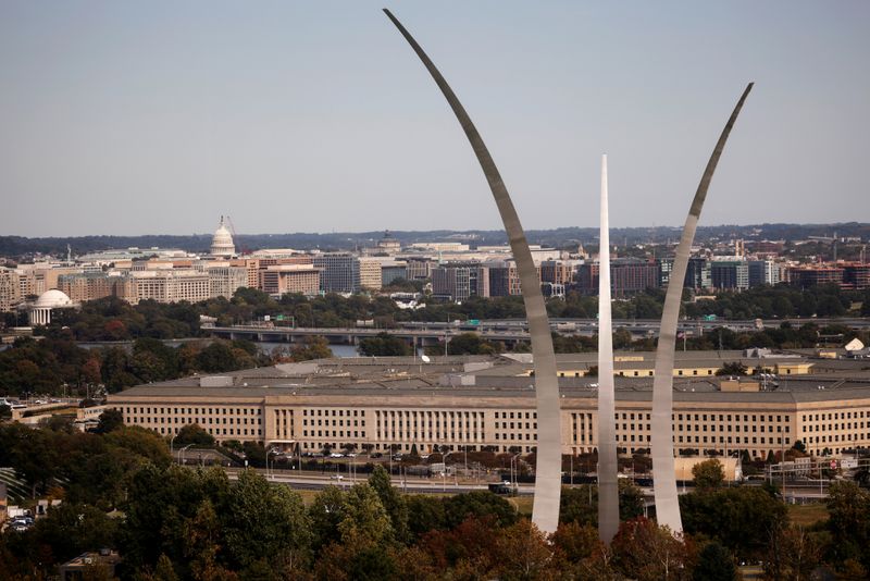 &copy; Reuters. The Pentagon building is seen in Arlington, Virginia, U.S.