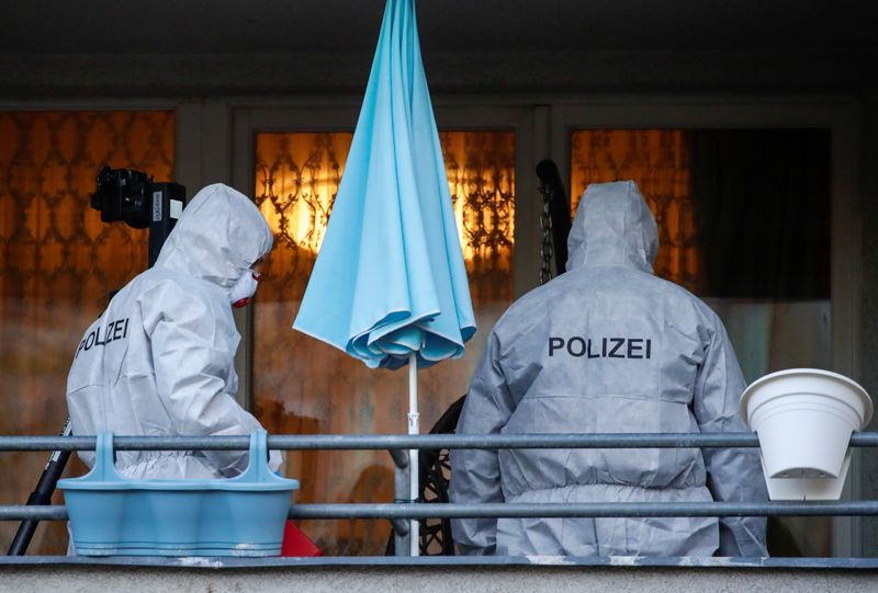 &copy; Reuters. Police forensic officers work at the scene during raids in Berlin