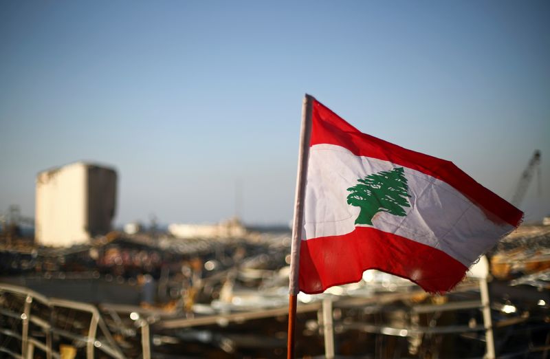 &copy; Reuters. LIBAN: NOUS NE FERONS PLUS DE CADEAUX, PRÉVIENNENT LES DONATEURS