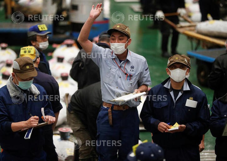 &copy; Reuters. 東京都、新たに493人の新型コロナ感染確認　過去最多