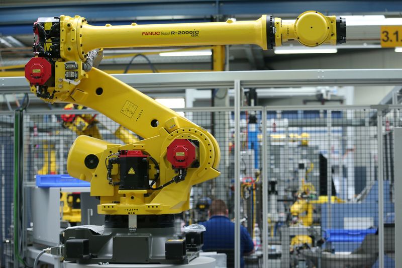 © Reuters. A Fanuc R-2000iC industrial robot is seen at HAHN Automation company in Rheinboellen