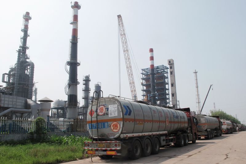 &copy; Reuters. FOTO DE ARCHIVO: Una refinería del Grupo Petroquímico Shandong Haiyou en la provincia de Shandong, China, el 25 de julio de 2018