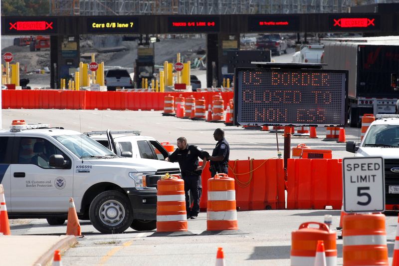 U.S., Canada, Mexico to extend border restrictions until late December ...