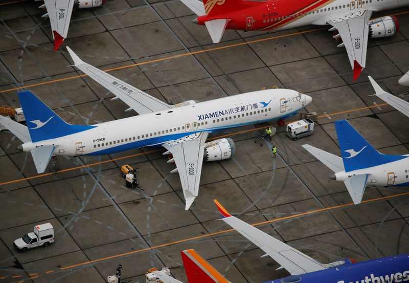 &copy; Reuters. أمريكا ترفع حظر تحليق طائرة بوينج 737 ماكس بعد تحقيقات في حادثين