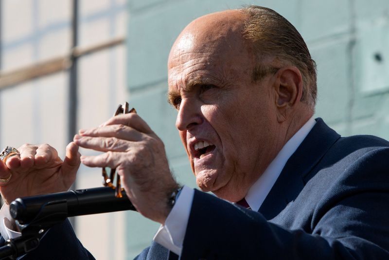 &copy; Reuters. FILE PHOTO: Former New York City Mayor Rudy Giuliani, personal attorney to U.S. President Donald Trump speaks in Philadelphia