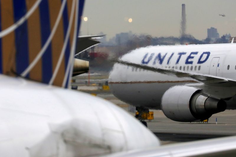 United Airlines says cancellations are rising due to spiking COVID-19 cases