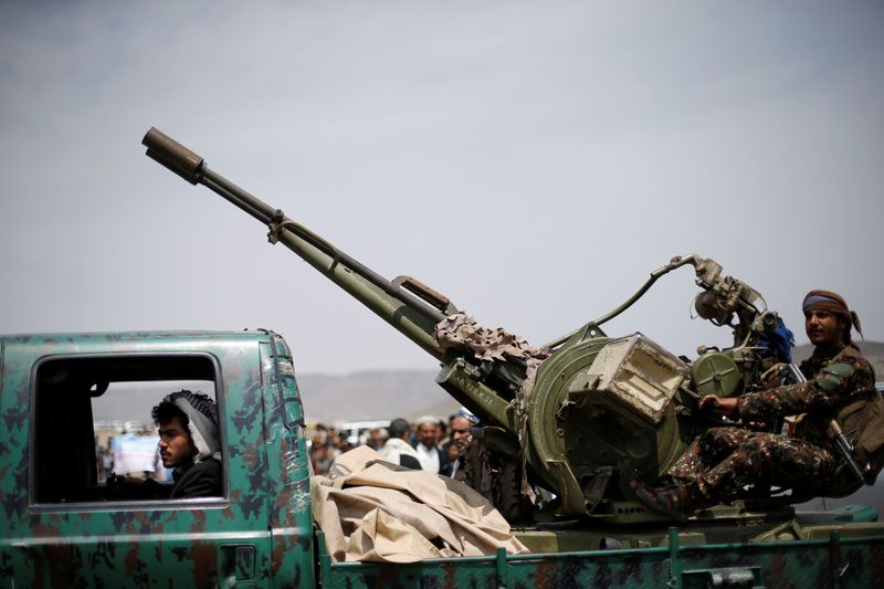 &copy; Reuters. موظفو إغاثة: إدراج أمريكا للحوثيين في قائمة سوداء قد يمنع وصول مساعدات حيوية
