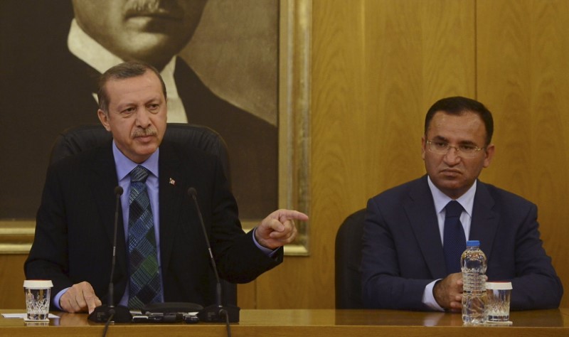 &copy; Reuters. حليف لأردوغان يطالب بإطلاق سراح اثنين من كبار المسجونين السياسيين