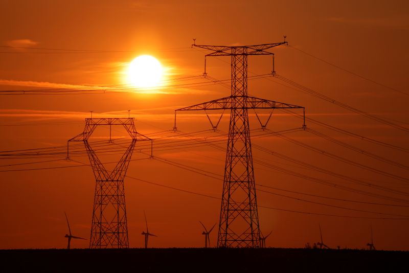 &copy; Reuters. Linha de transmissão