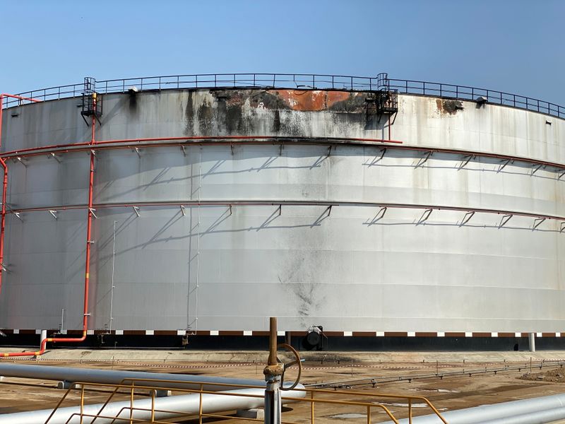 © Reuters. LES STOCKS DOMESTIQUES D'ARAMCO PAS AFFECTÉS PAR L'ATTAQUE DE DJEDDAH
