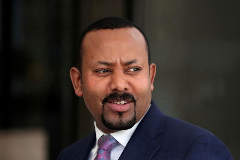 &copy; Reuters. مبعوثون أفارقة يجتمعون مع رئيس وزراء إثيوبيا