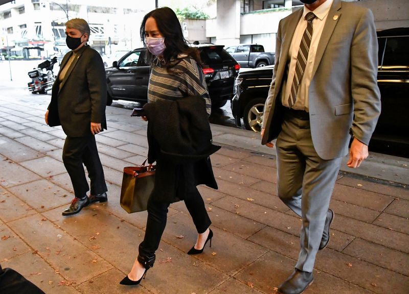 &copy; Reuters. FILE PHOTO: Huawei Technologies Chief Financial Officer Meng Wanzhou arrives at court in Vancouver