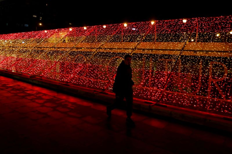 &copy; Reuters. CORONAVIRUS: PRÈS DE 11.000 NOUVEAUX CAS EN 24 HEURES EN ESPAGNE