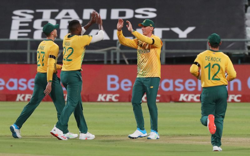 &copy; Reuters. International Twenty20 - South Africa v England