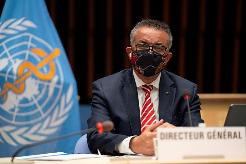 © Reuters. FILE PHOTO: World Health OrganiZation (WHO) Executive Board session on the COVID-19 response in Geneva