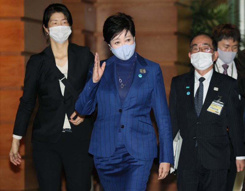 © Reuters. 菅首相と小池都知事、高齢者などのＧｏＴｏトラベル自粛要請で一致