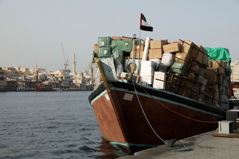 &copy; Reuters. FILE PHOTO: A dhow loaded with goods bound for Iran is seen along the creek in old Dubai