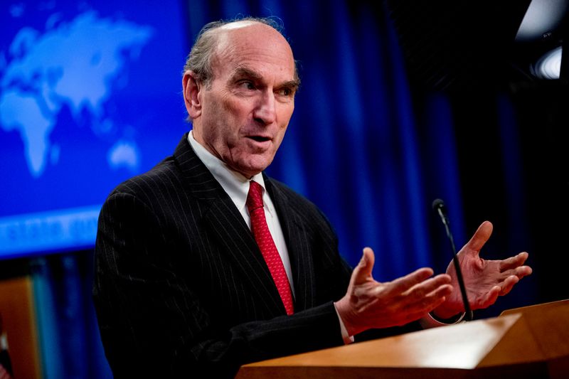 &copy; Reuters. FILE PHOTO: Special Representative for Venezuela Elliott Abrams speaks during a news conference at the State Department, in Washington