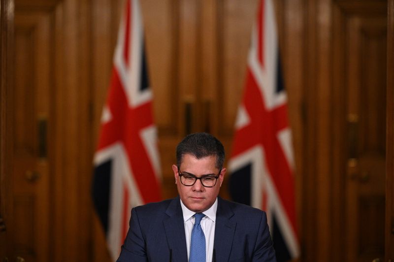 &copy; Reuters. Britain&apos;s Business Secretary Alok Sharma attends a virtual news conference on COVID-19 at 10 Downing Street, in London
