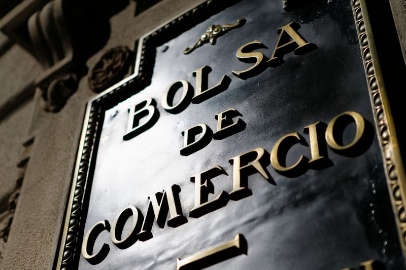 &copy; Reuters. Foto de archivo del logo de la Bolsa de Comercio de Santiago