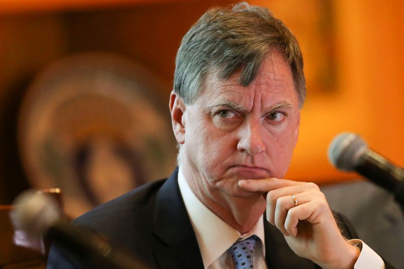 &copy; Reuters. FILE PHOTO: Chicago Federal Reserve Bank President Charles Evans looks on during the Global Interdependence Center Members Delegation Event in Mexico City