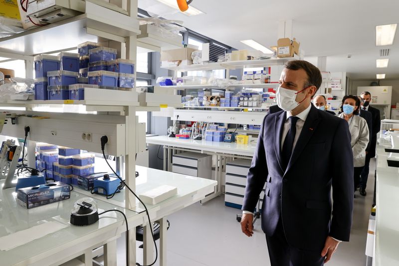 &copy; Reuters. French President Macron visits the Necker Hospital in Paris