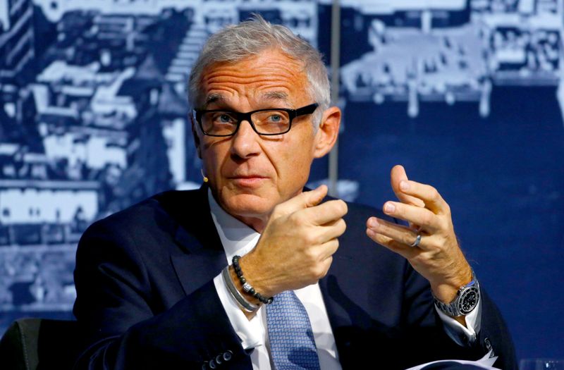 &copy; Reuters. FILE PHOTO: Outgoing Credit Suisse Chairman Urs Rohner takes part in the Swiss International Financial Forum in Rueschlikon, Switzerland