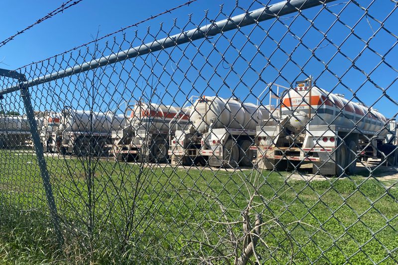 &copy; Reuters. FILE PHOTO: Oilfield equipment is parked at a Basic Energy Services site in Karnes County