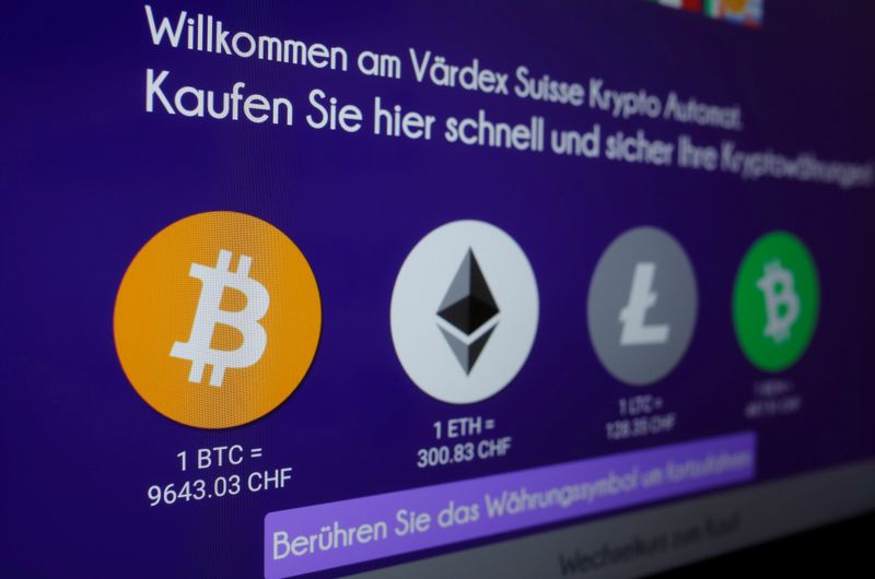 &copy; Reuters. FILE PHOTO: The exchange rates of Bitcoin, Ether, Litecoin and Bitcoin Cash are seen on the display of a cryptocurrency ATM at the headquarters of Swiss Falcon Private Bank in Zurich