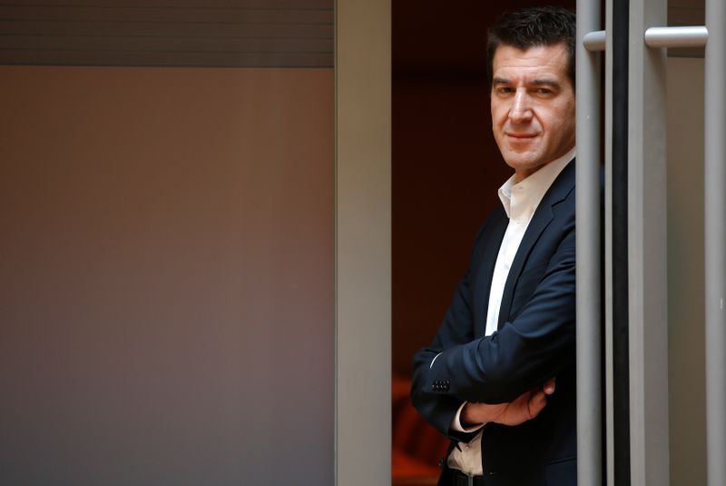 © Reuters. CENTERVIEW DÉBAUCHE HEUZÉ CHEZ ROTHSCHILD POUR SE RENFORCER À PARIS