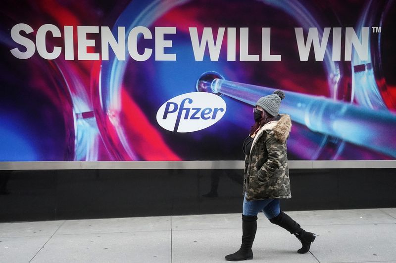 &copy; Reuters. Prédio da Pfizer em Nova York