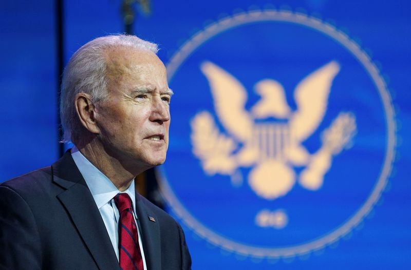 &copy; Reuters. El presidente electo de EEUU, Joe Biden, anuncia sus elegidos para liderar su programa contra el coronavirus en una conferencia en Wilmington, Delaware, EEUU.