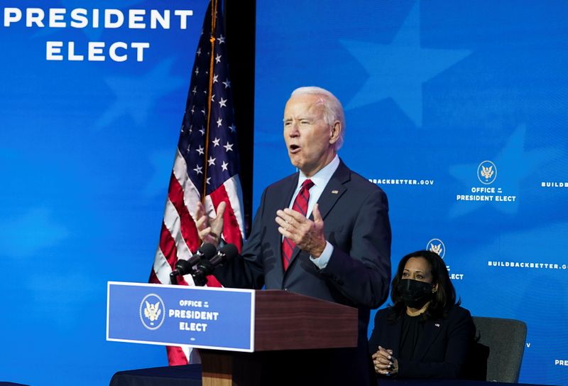 &copy; Reuters. U.S. President-elect Joe Biden announces members of his health team in Wilmington, Delaware