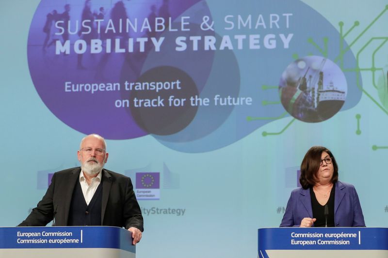 &copy; Reuters. News conference presenting the bloc&apos;s strategy for sustainable and smart mobility in Brussels