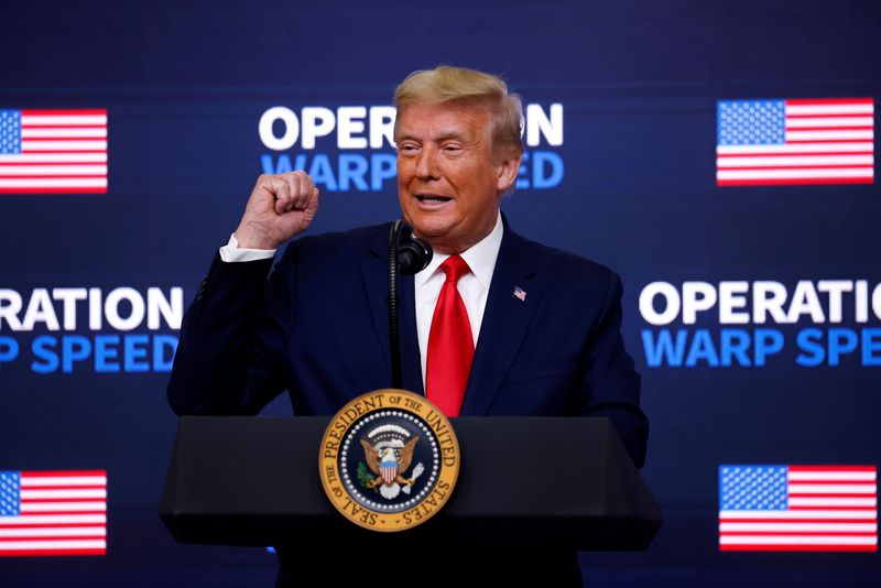 &copy; Reuters. FOTO DE ARCHIVO: El presidente de Estados Unidos, Donald Trump, en Washington D. C.