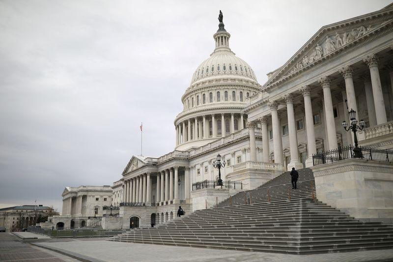 &copy; Reuters. FILE PHOTO: The U.S. Capitol Building following a rainstorm on Capitol Hill in Washington