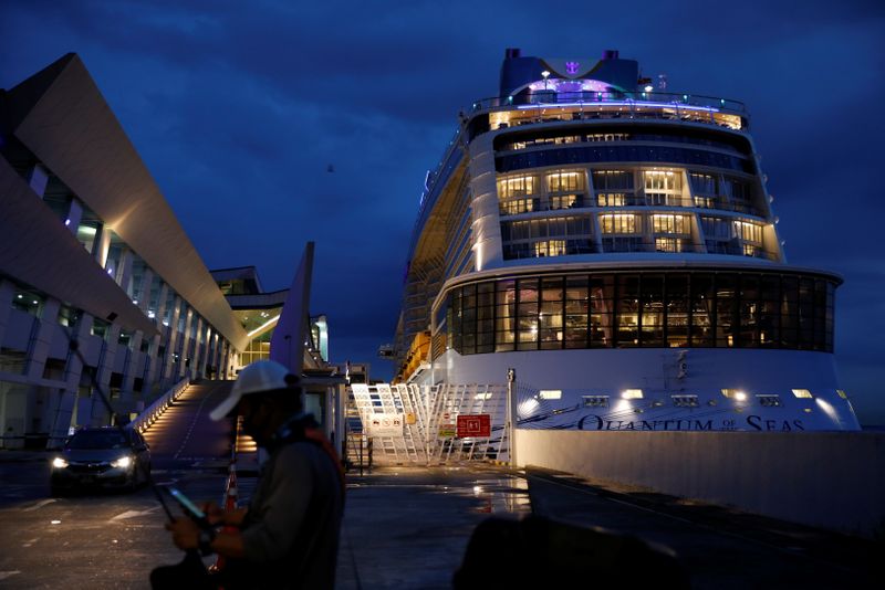 &copy; Reuters. Royal Caribbean&apos;s Quantum of the Seas is moored at the Marina Bay Cruise Centre after a passenger was tested positive onboard for the coronavirus disease (COVID-19), in Singapore