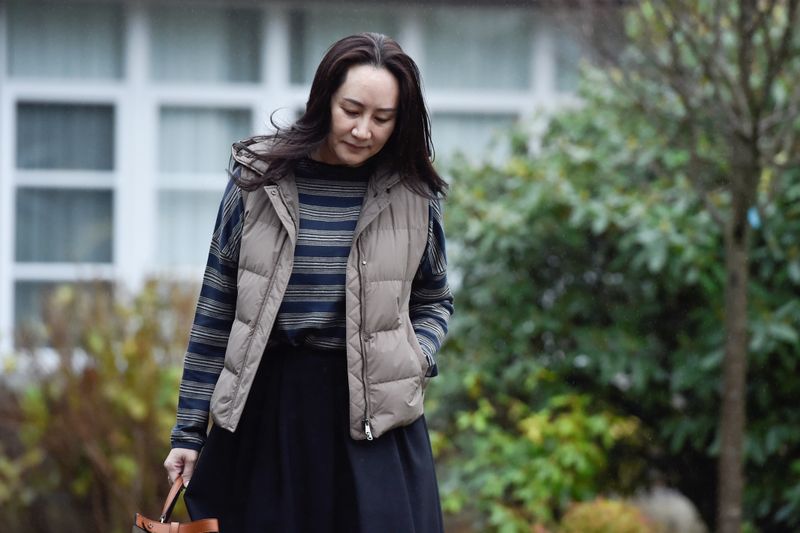 &copy; Reuters. FILE PHOTO: Huawei Technologies CFO Meng Wanzhou leaves her home to attend a court hearing in Vancouver