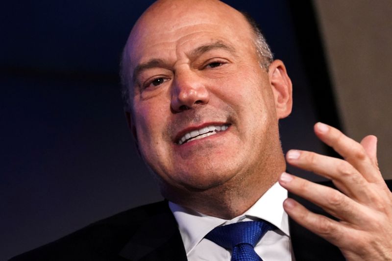 © Reuters. FILE PHOTO: Former Director of the U.S. National Economic Council Gary Cohn speaks at a Reuters Newsmaker event in New York City