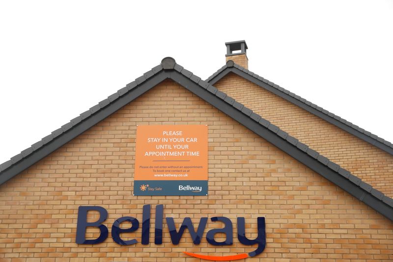&copy; Reuters. General view of Bellway housing development site in Dunstable