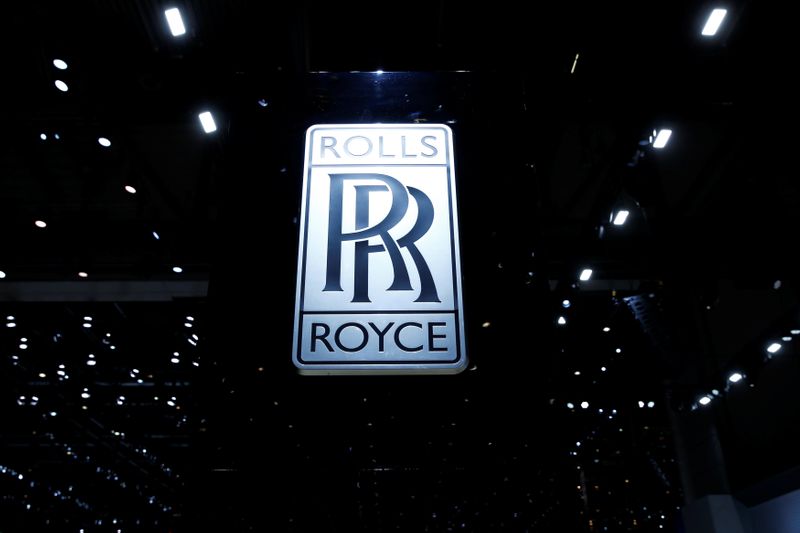 © Reuters. LES PERSPECTIVES DE ROLLS-ROYCE ASSOMBRIES PAR LE CORONAVIRUS