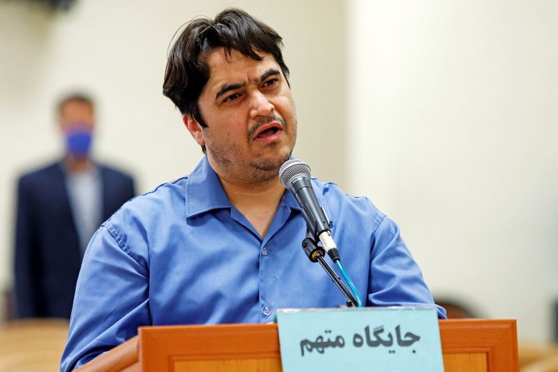 &copy; Reuters. Ruhollah Zam, a dissident journalist who was captured in what Tehran calls an intelligence operation, speaks during his trial in Tehran