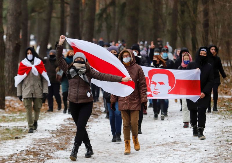 &copy; Reuters. منظمة حقوقية: احتجاز 135 من المحتجين المناوئين لرئيس روسيا البيضاء