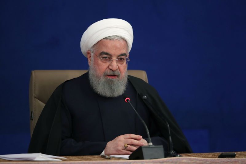 © Reuters. Iran's president holds a news conference in Tehran